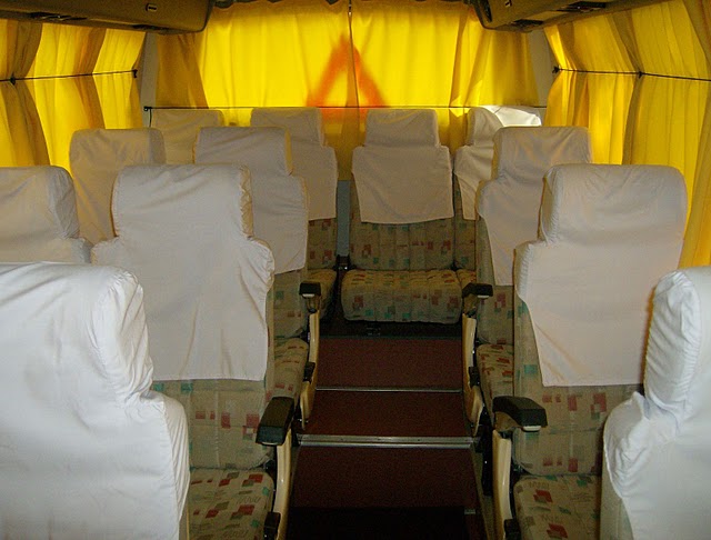  Luxury Bus